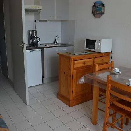 Climatise 4 Couchages Proche Et Commerces Au Grau-du-roi - Fr-1-250-160 Lejlighed *